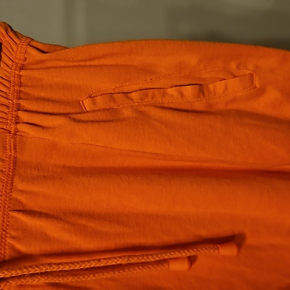 Vintage M.J. Carroll shorts - Picture 2 of 4